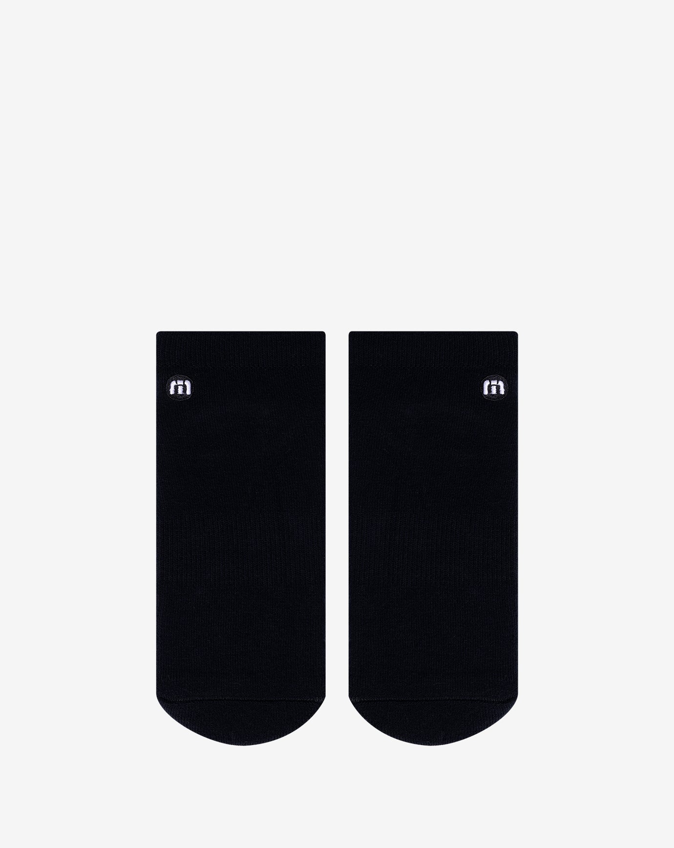 1MAA318_0BLK_3_ECOMM-JPG.jpg