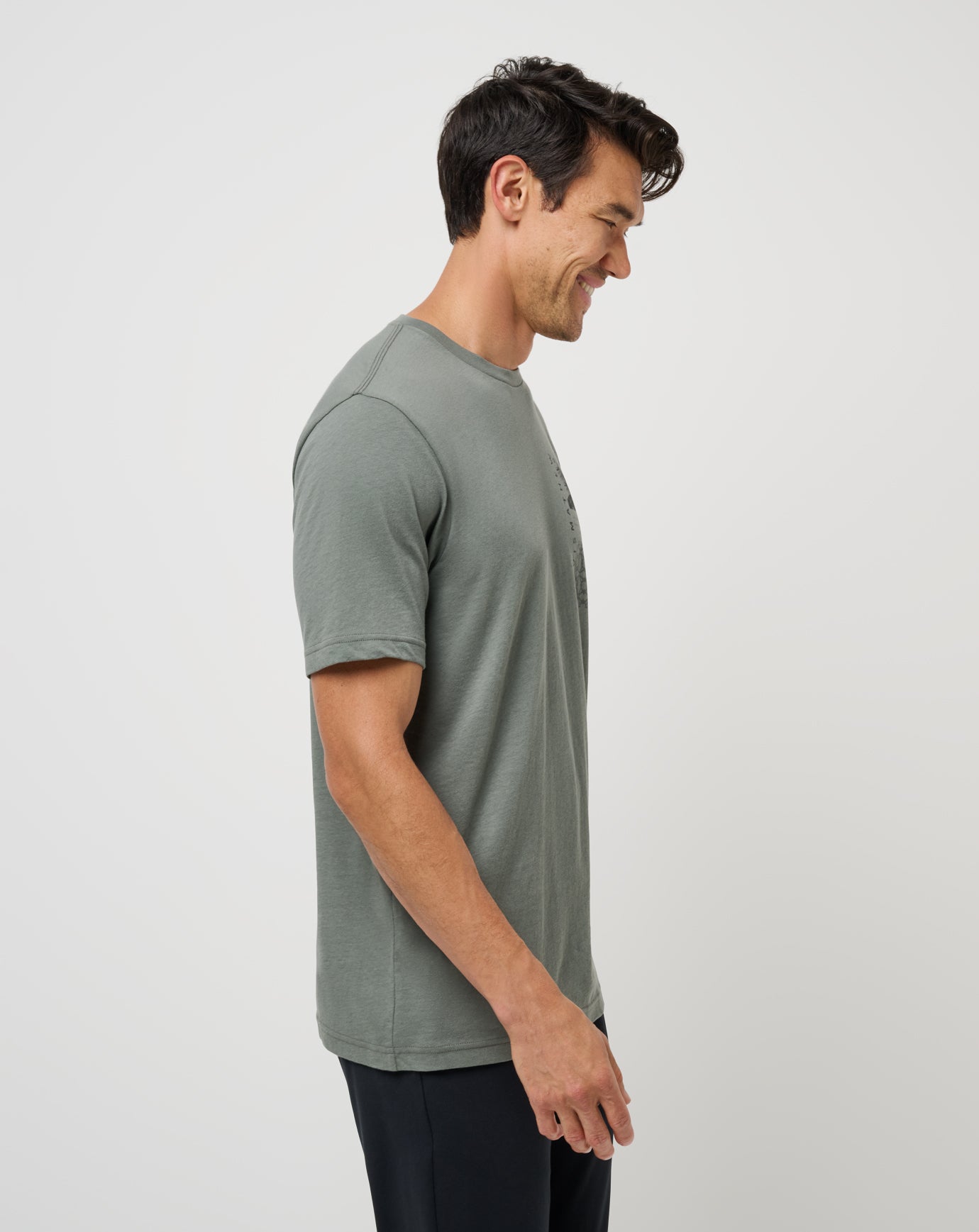 A42241_3DOL_2_ECOMM-jpg.jpg