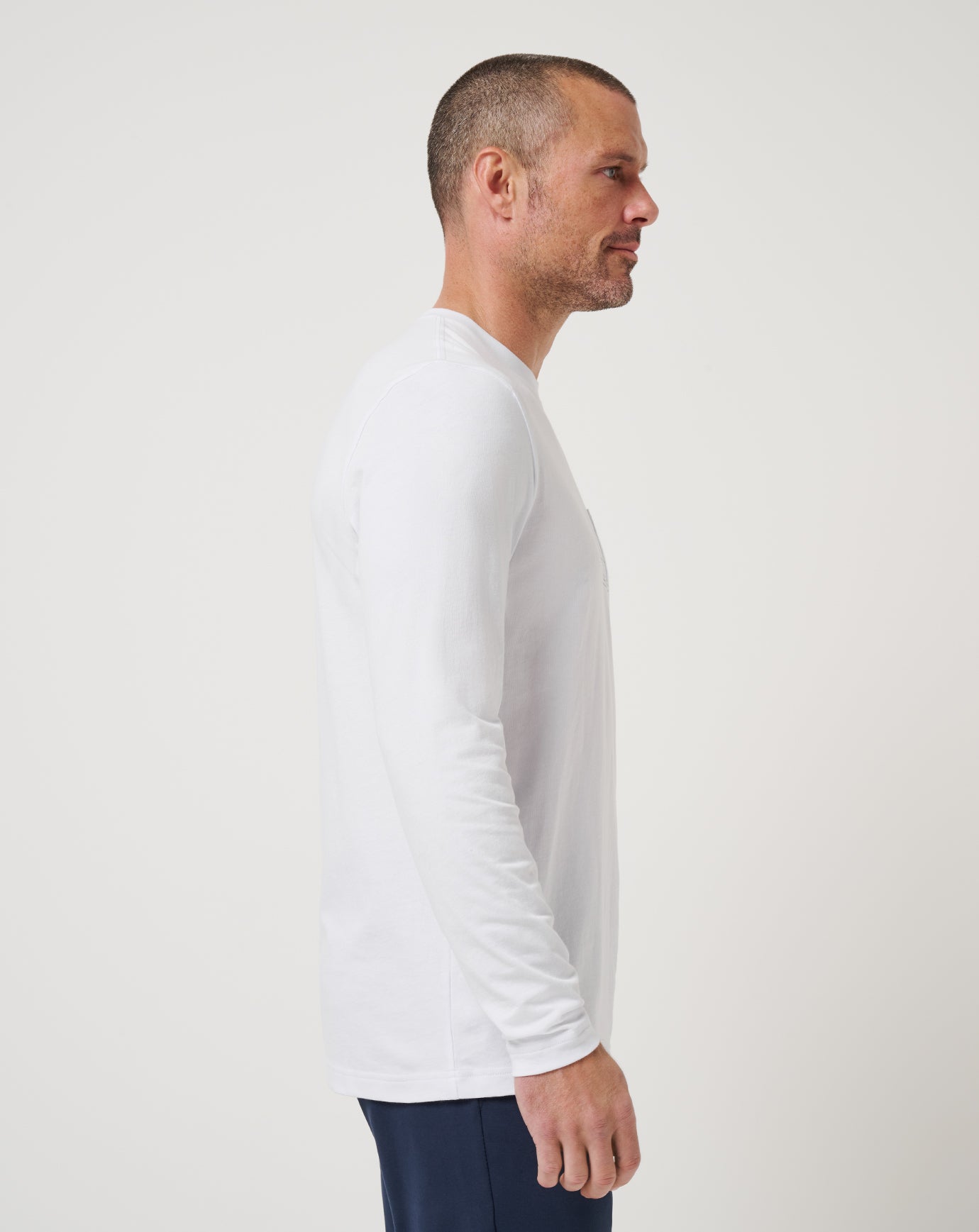 A44891_1WHT_2_ECOMM.jpg